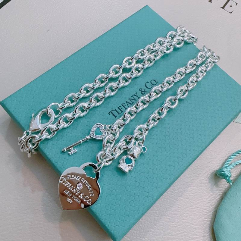Tiffany necklace 11yxx165